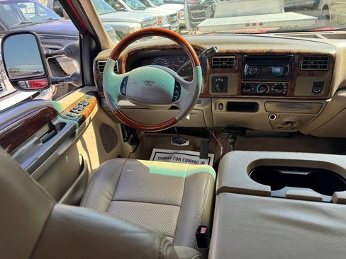 Used 2002 Ford F350 Lariat image 23