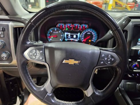 Used 2018 Chevrolet Silverado 1500 LTZ Z71 w/ LTZ Plus Package AWD/4WD image 44