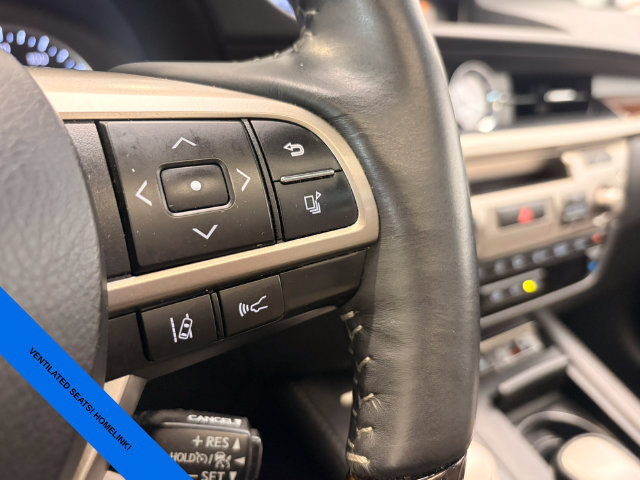 Used 2017 Lexus ES 350 w/ Luxury Package FWD image 22