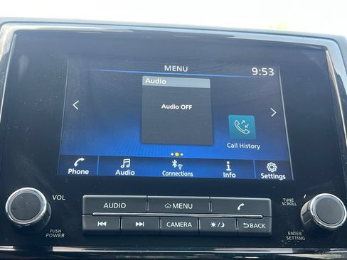 Used 2022 Nissan Frontier SV w/ SV Premium Package AWD/4WD image 8