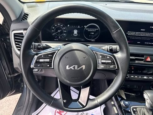 Certified 2024 Kia Seltos S AWD/4WD image 20