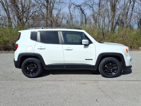 Used 2020 Jeep Renegade Altitude image 27