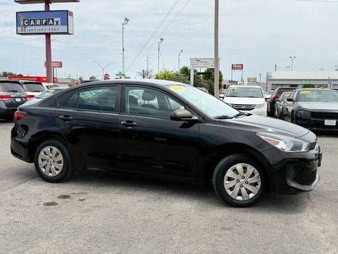 Used 2018 Kia Rio LX FWD image 2