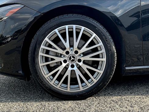 Used 2025 Mercedes-Benz CLA 250 image 8