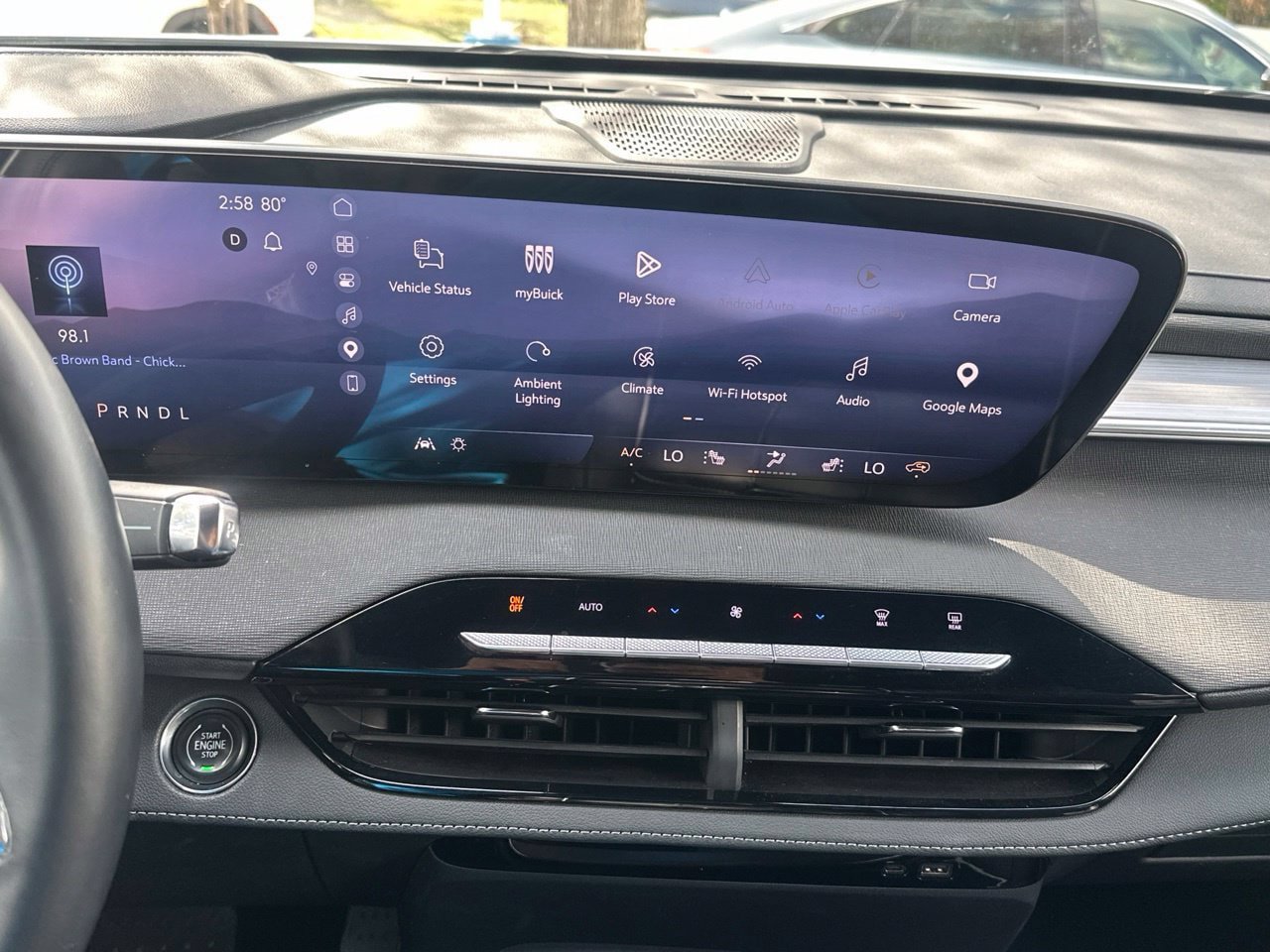 Used 2025 Buick Enclave Preferred FWD image 18