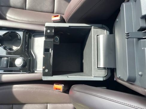 New 2026 Ford Explorer Platinum image 25