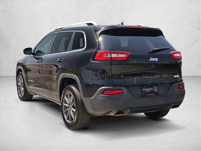 Used 2015 Jeep Cherokee Latitude w/ Comfort/Convenience Group FWD image 8