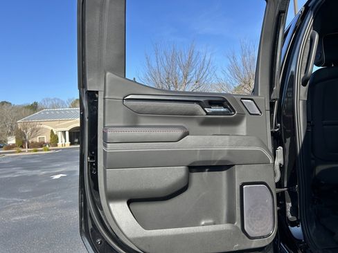 Used 2022 GMC Sierra 1500 AT4X image 59