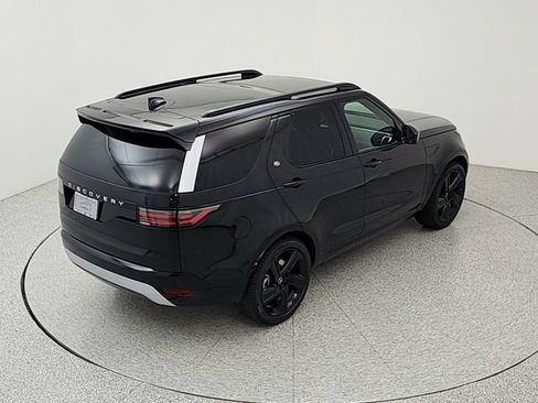 New 2026 Land Rover Discovery Limited Edition AWD/4WD image 37