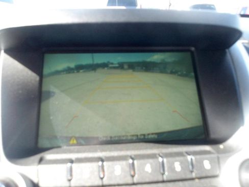 Used 2017 Chevrolet Equinox Premier w/ Enhanced Convenience Package FWD image 24