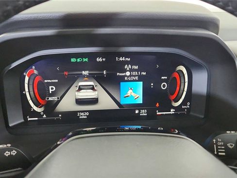 Certified 2025 Nissan Rogue Platinum AWD/4WD image 32