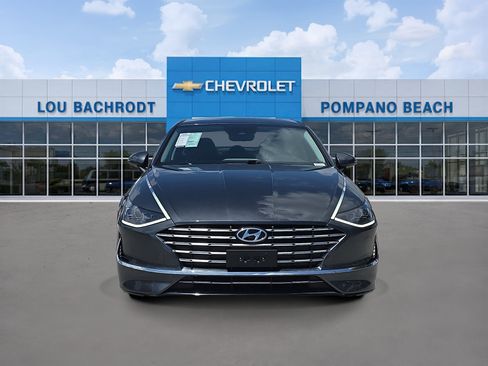 Used 2023 Hyundai Sonata SEL FWD image 2