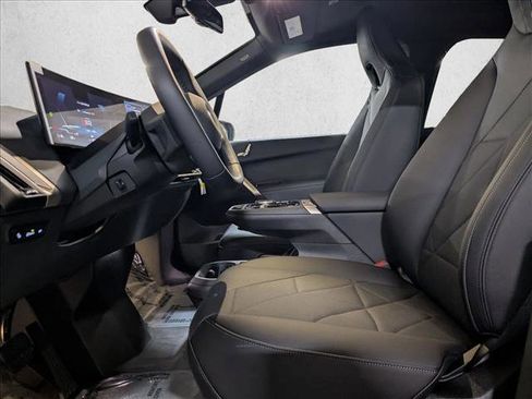 New 2026 BMW iX xDrive45 image 4