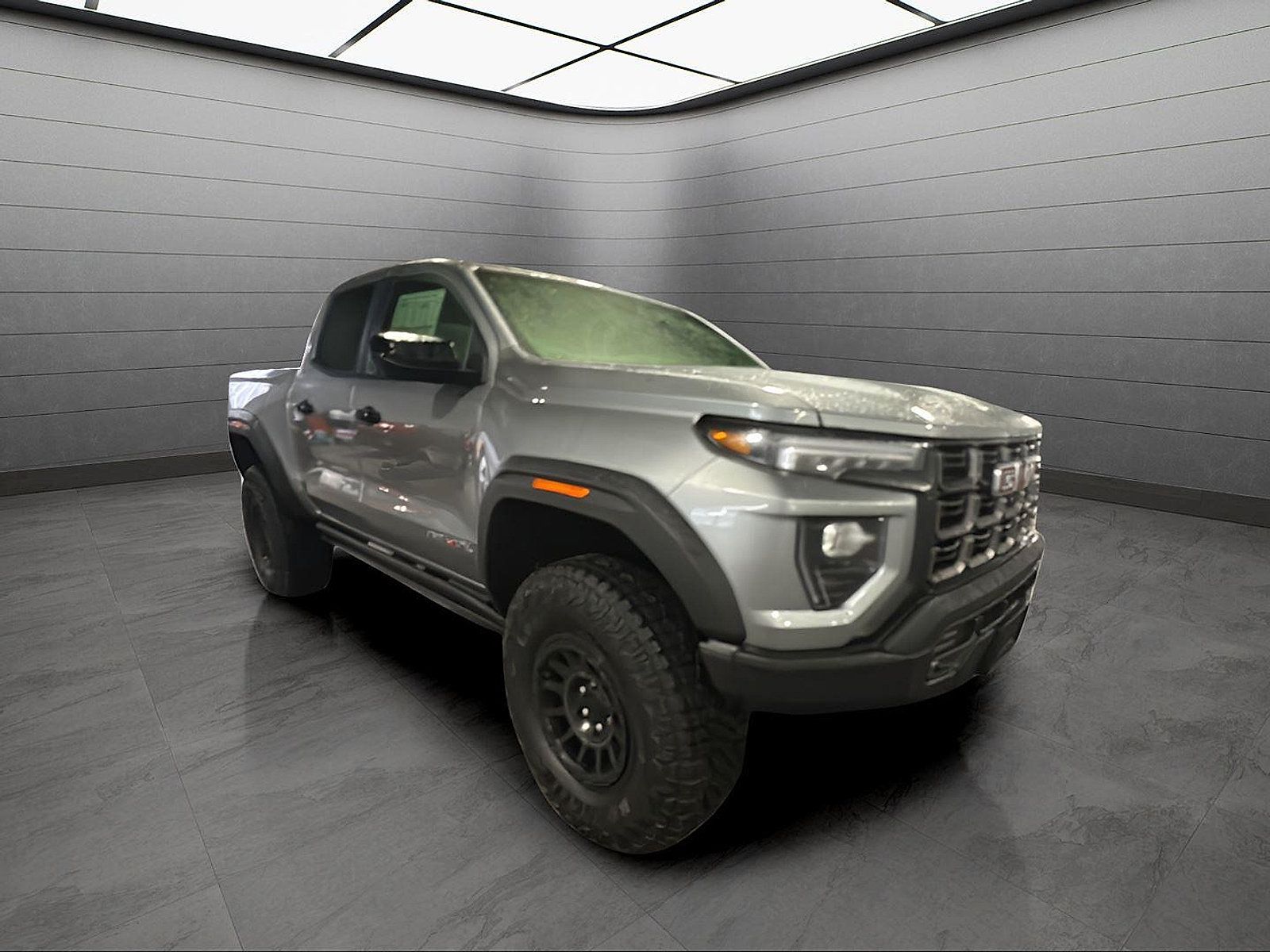 New 2025 GMC Canyon AT4 w/ AT4X AEV Edition AWD/4WD image 3