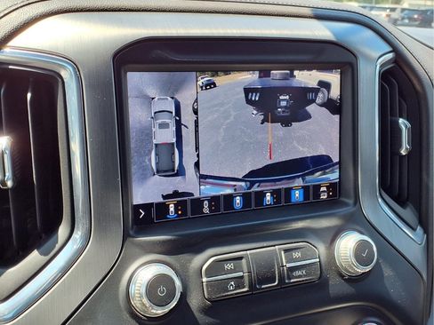 Used 2022 GMC Sierra 3500 Denali w/ Denali Ultimate Package AWD/4WD image 9