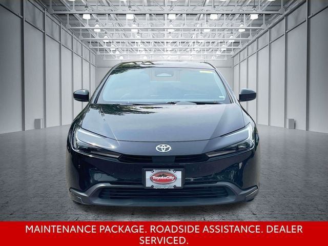 Certified 2025 Toyota Prius FWD image 2