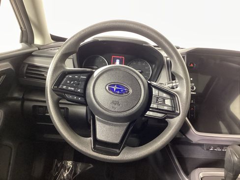 Used 2024 Subaru Crosstrek 2.0i Premium AWD/4WD image 17