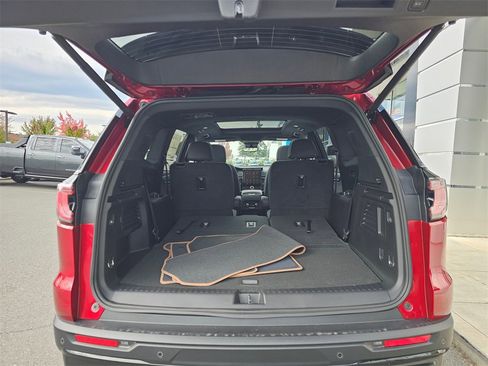 New 2026 GMC Acadia AT4 w/ Luxury Package image 17