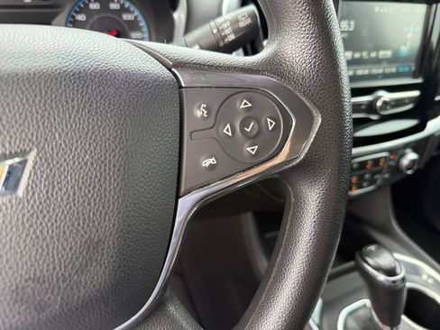 Used 2019 Chevrolet Traverse LS FWD image 22
