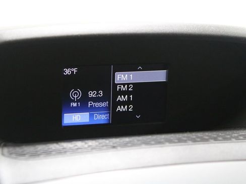 Used 2017 Ford Transit 350 XLT image 40