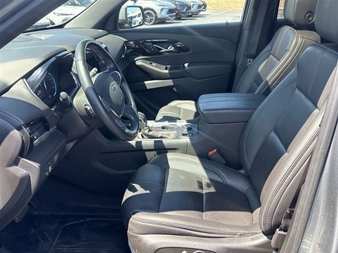 Certified 2023 Chevrolet Traverse RS AWD/4WD image 19