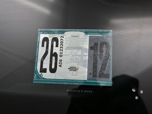 Used 2019 Audi e-tron Premium Plus image 10