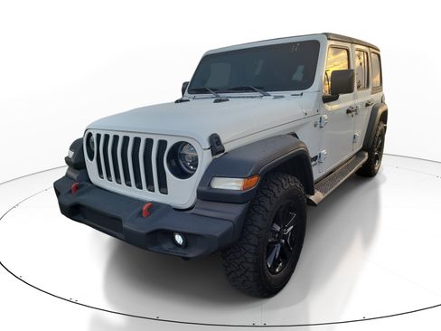 Used 2020 Jeep Wrangler Unlimited Sport AWD/4WD image 3