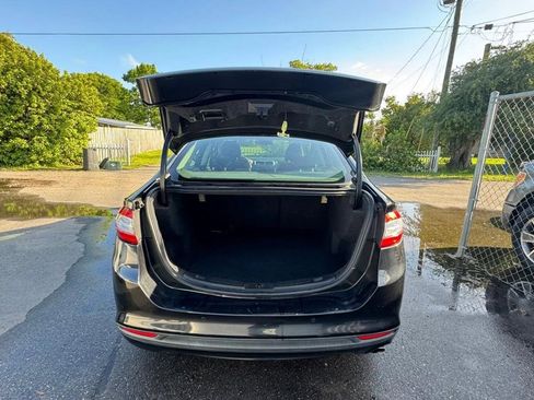 Used 2013 Ford Fusion SE image 19