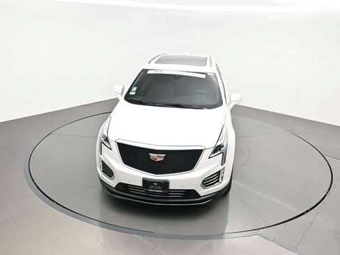 Certified 2024 Cadillac XT5 Sportv w/ Technology Package AWD/4WD image 39