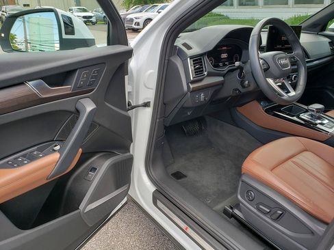 Used 2023 Audi Q5 2.0T Premium Plus AWD/4WD image 8