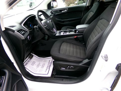 Used 2019 Ford Edge SEL image 10