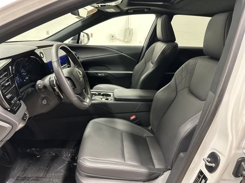 Certified 2025 Lexus RX 350h AWD/4WD image 16