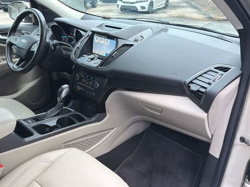 Certified 2018 Ford Escape Titanium w/ Ford Safe & Smart Package FWD image 13
