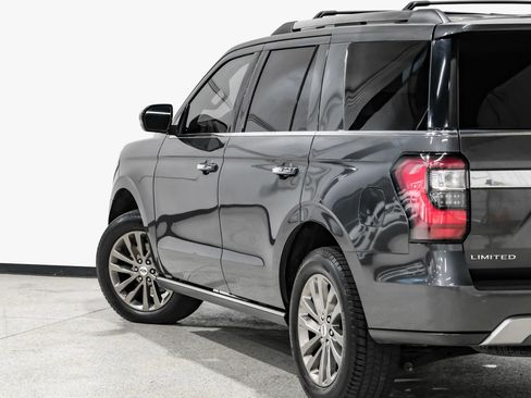 Used 2019 Ford Expedition Limited w/ Cargo Package image 12