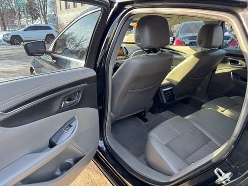 Used 2018 Chevrolet Impala LT image 16