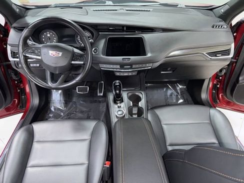 Used 2023 Cadillac XT4 Sport image 16