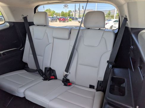 Used 2023 Kia Telluride SX Prestige AWD/4WD image 35