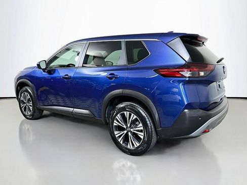 Used 2023 Nissan Rogue SV FWD image 5