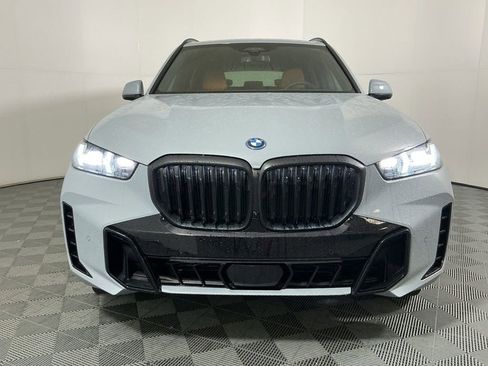 New 2026 BMW X5 xDrive50e AWD/4WD image 3