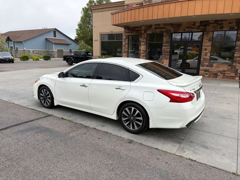 Used 2017 Nissan Altima 2.5 SL image 25