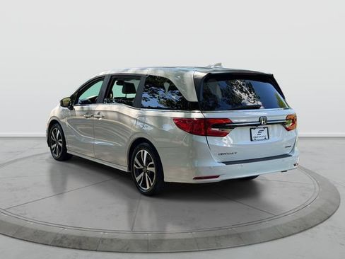 Used 2023 Honda Odyssey Touring image 4