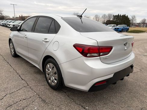 Used 2018 Kia Rio S image 5