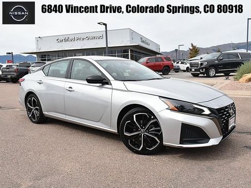 Certified 2023 Nissan Altima 2.5 SR image 1