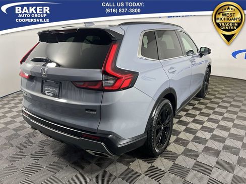Used 2023 Honda CR-V Sport Touring image 9