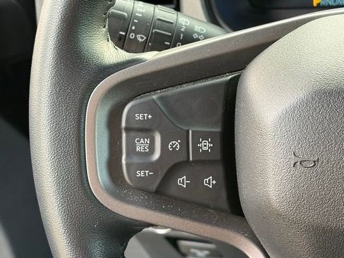 Used 2025 Ford Bronco Big Bend image 15