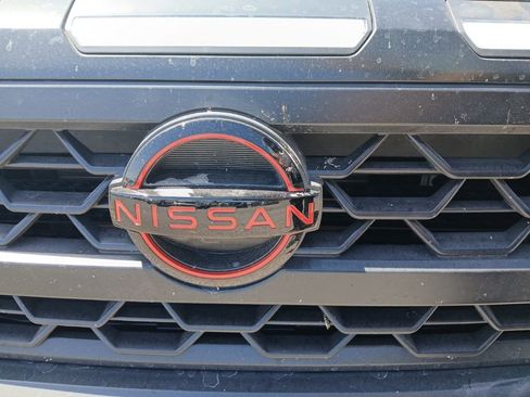 Used 2026 Nissan Frontier PRO-4X w/ Tow Package AWD/4WD image 2