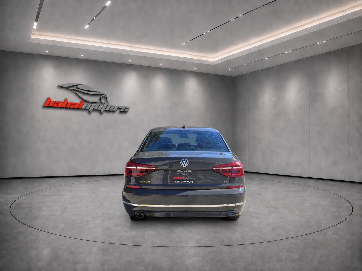 Used 2018 Volkswagen Passat 2.0T R-Line FWD image 13