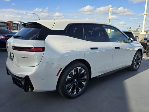 New 2026 BMW iX xDrive45 w/ M Sport Package image 2