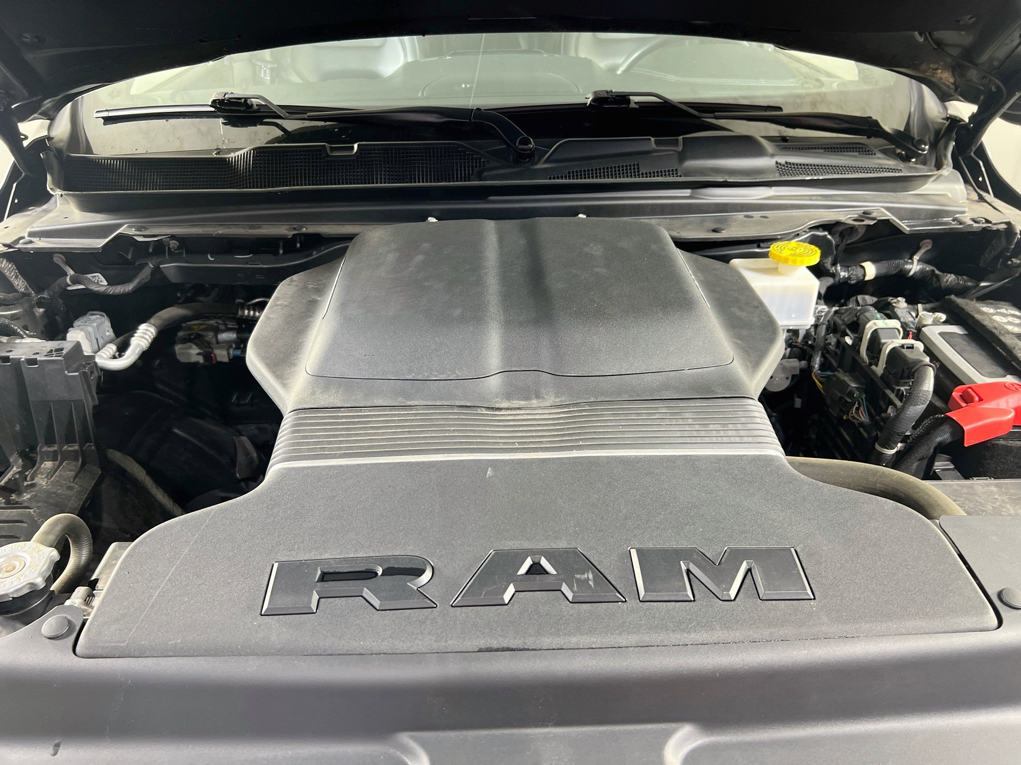 Used 2023 RAM 1500 Laramie AWD/4WD image 30