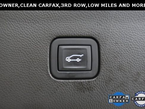 Used 2024 Buick Enclave Essence w/ Experience Buick Package image 24